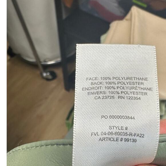 Aritzia‎ Wilfred The Melina Pants Vegan Leather Cropped Sage Green Size 00 - Picture 10 of 10